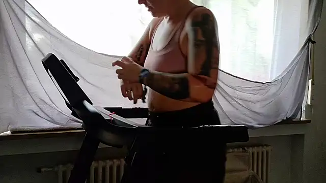 חדר צ'אט בשידור חי של wetgerman_2