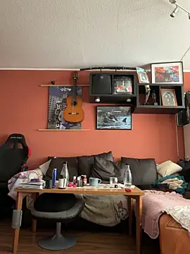 wetgerman_2's Live Chat Room