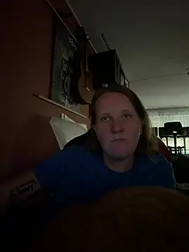 wetgerman_2's Live Chat Room