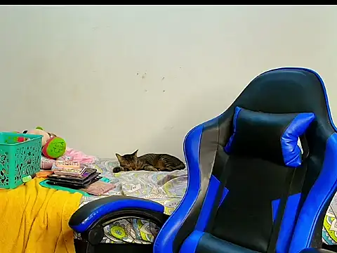 Karol_naughty Cameră chat live