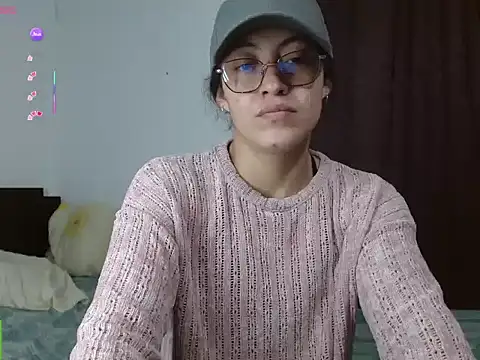 Amitlu_ Live Chatraum