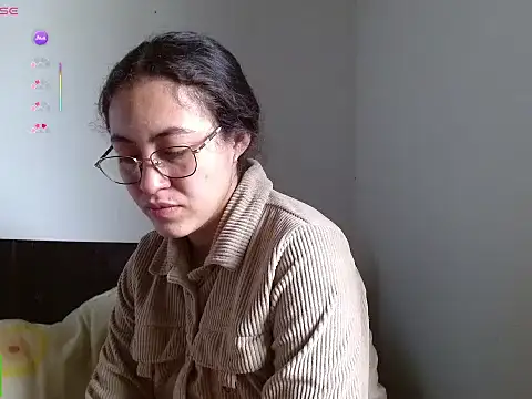 Amitlu_ Live Chatraum