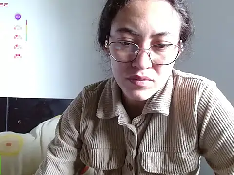 Amitlu_ Live chatroom