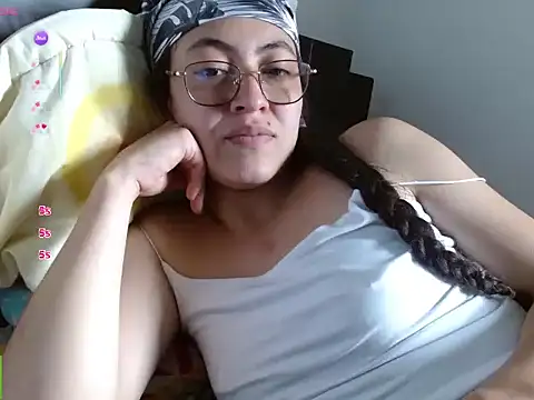 Amitlu_n Live chat-huone