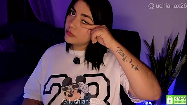 Chat soba uživo modela lucy26_
