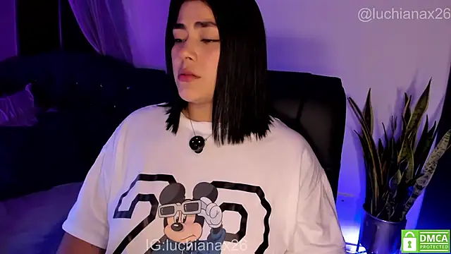 lucy26_ Live Chatrum