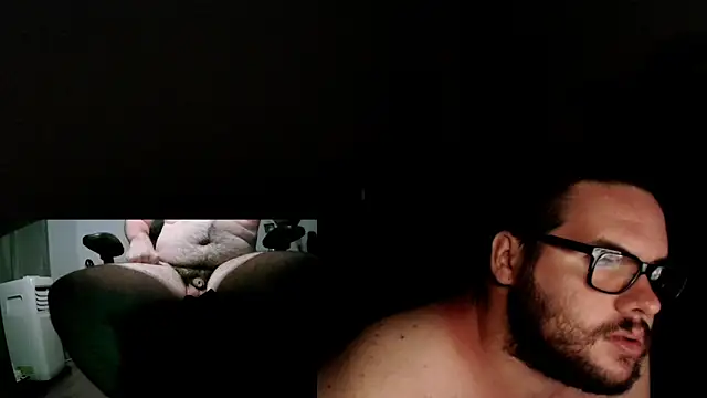 Seks show uživo modela fck_boy123 na kameri
