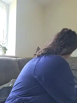 Rozaaaaforyoubigboob – live chatrum