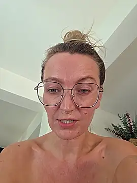 MissMialicious Cameră chat live