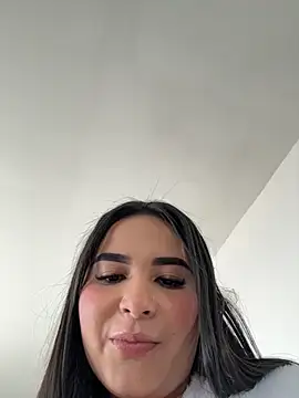 Phòng Chat Trực Tiếp jailyncam_