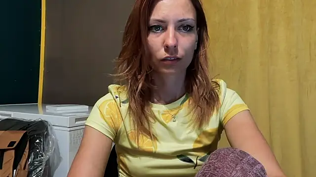 karo123421's Live Chat Room