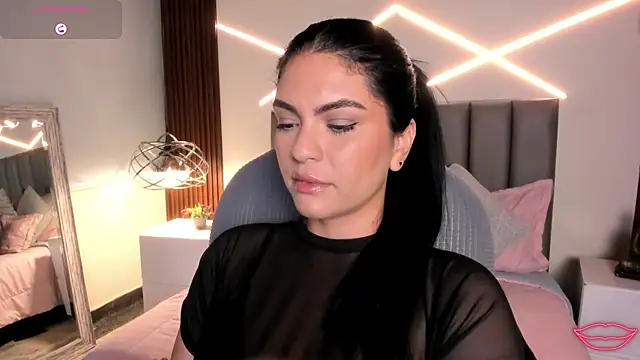 Živá chatovací místnost Veronicalanx1