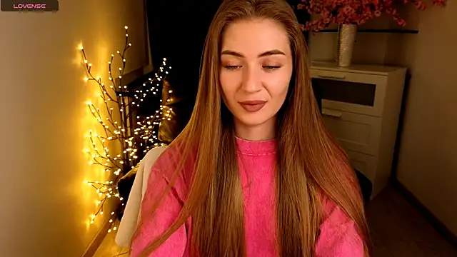 Chain_Alice Adlı Modelin Canlı Sohbet Odası