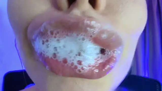 lisbet21x 실시간 채팅방