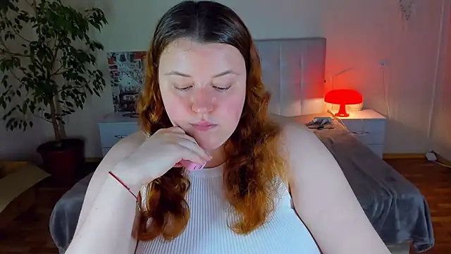 PolinaSalvatore's Live Chat Room