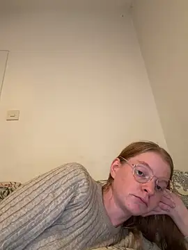 jannis1992 Adlı Modelin Canlı Sohbet Odası