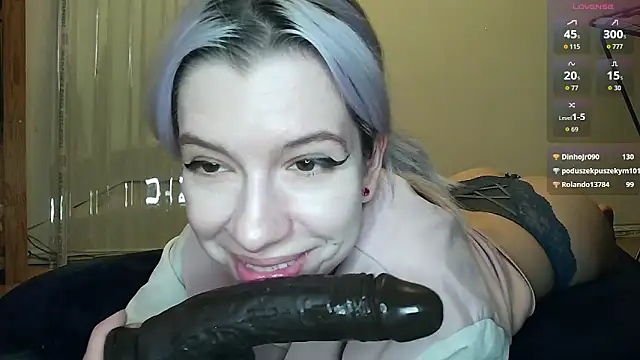 Živá chatovací místnost cruellagoth666