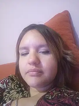 shaynarg Adlı Modelin Canlı Sohbet Odası