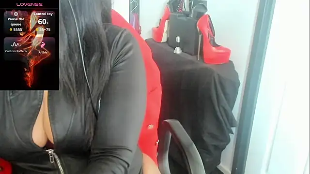 Goddess-Kimberley – live chatrum