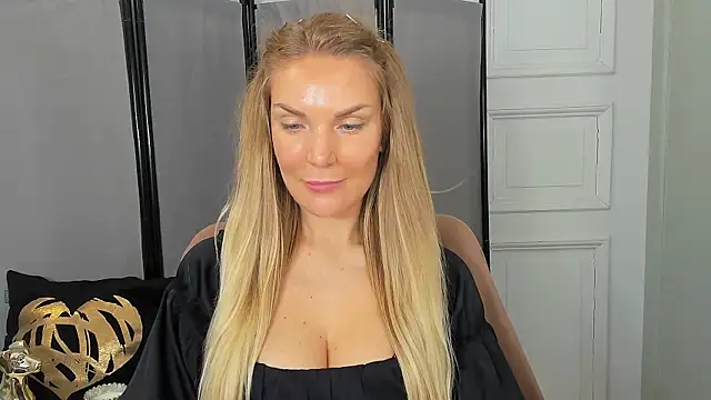 AulloraHoneyn Live chat-huone