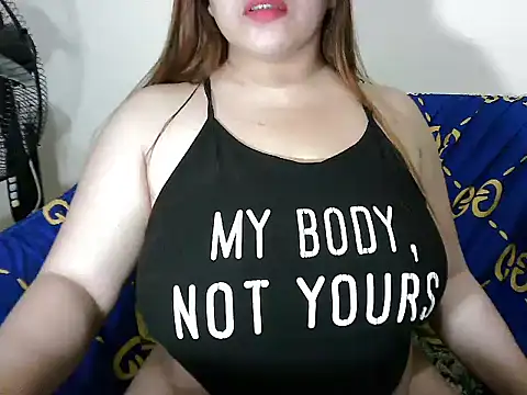 Bigtits_Joy Adlı Modelin Canlı Sohbet Odası