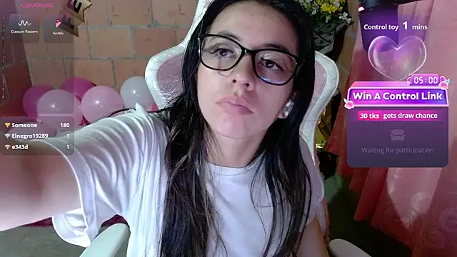 Živá chatovací místnost Maggie_Fox3