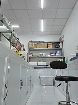 Phòng Chat Trực Tiếp HinaLovely