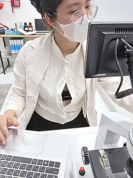 HinaLovely Live Chatraum