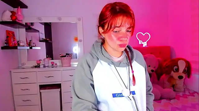 חדר צ'אט בשידור חי של Vannessa__Shy