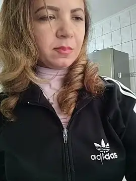 AMORARDENTE Adlı Modelin Canlı Sohbet Odası