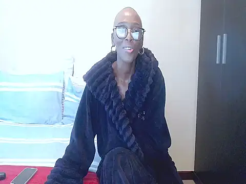 Živá chatovací místnost yummycherryxx