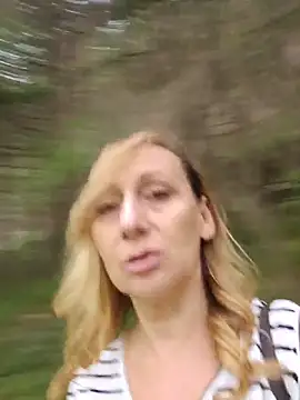 HotLana69's Live Chat Room