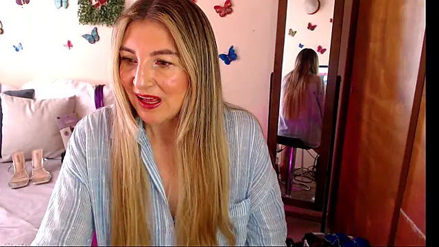 חדר צ'אט בשידור חי של Jolie-Mature
