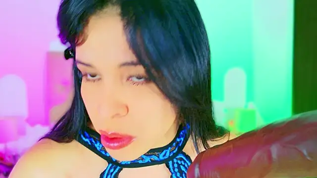 غرفة دردشة CharlootteEvans المباشرة