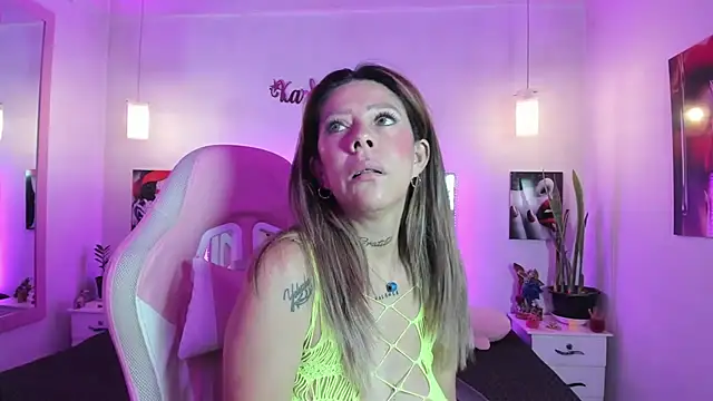 Karly_moon чат на живо