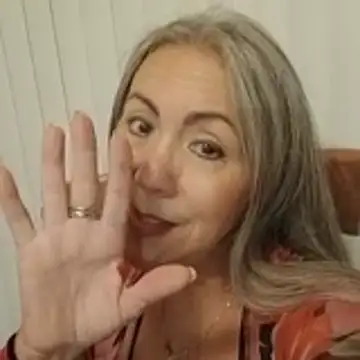 EvaRobinson 실시간 채팅방