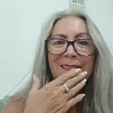 ClassyEvaRobinson's Live Chat Room