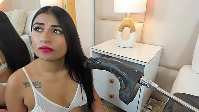 Živá chatovací místnost AntoniaRoss_