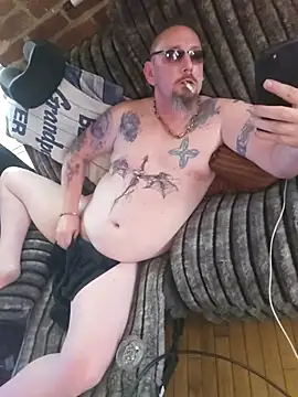 Živá chatovací místnost Littledick007007