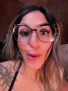 Show de sexo ao vivo de AliceStone19