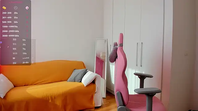Lucy_Ember Live Chatraum