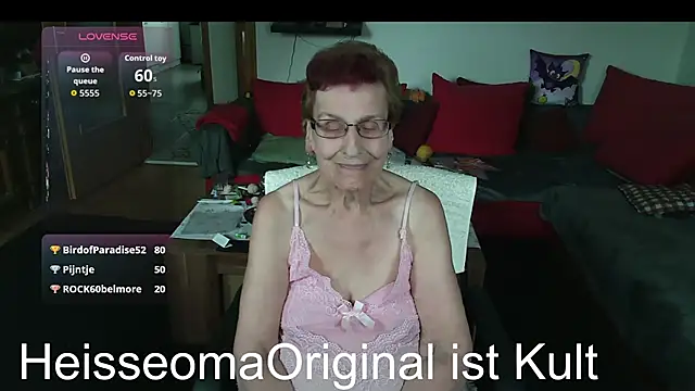 HeisseomaOriginal Adlı Modelin Canlı Sohbet Odası