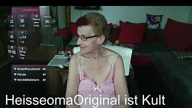 Pokój czatu na żywo – HeisseomaOriginal