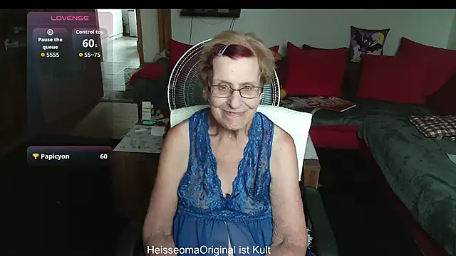 חדר צ'אט בשידור חי של HeisseomaOriginal