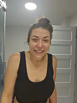 Ellie-Elizabeth Live Chatraum