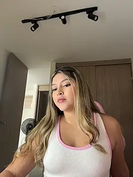 lunablossom_ Cameră chat live