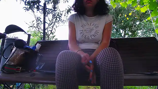 PublicBigLabia Live Chatraum