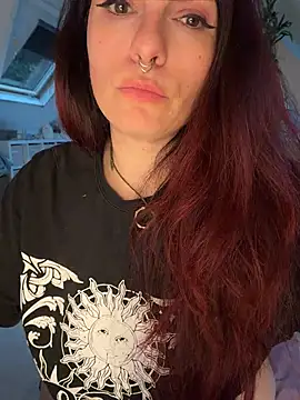 غرفة دردشة LunaMoongirl المباشرة