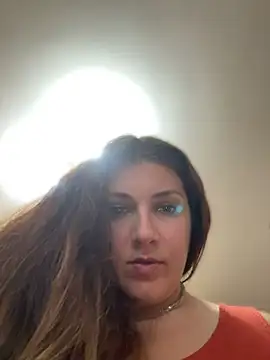 Živá chatovací místnost DaisyVibesss