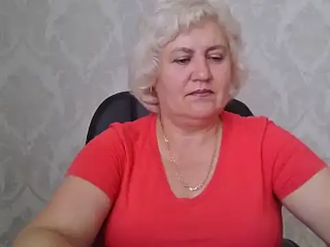 AngelaFamez Live Chatraum